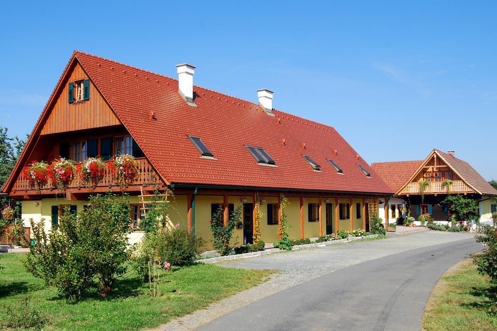 Weingut Winzerzimmer Rothschaedl Leutschach Exteriér fotografie