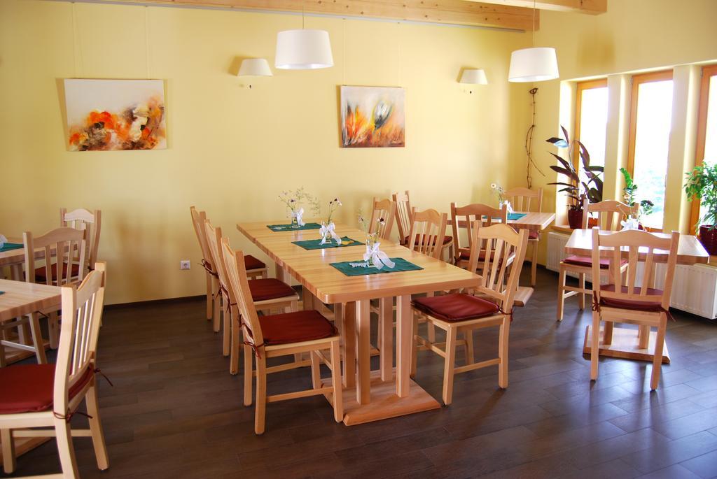 Weingut Winzerzimmer Rothschaedl Leutschach Exteriér fotografie